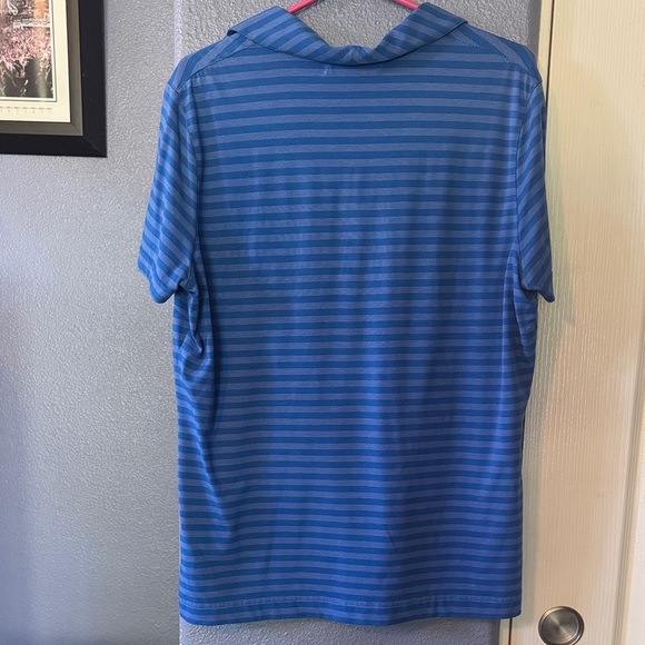 Nike Blue Striped Women's Top - Picture 4 of 4